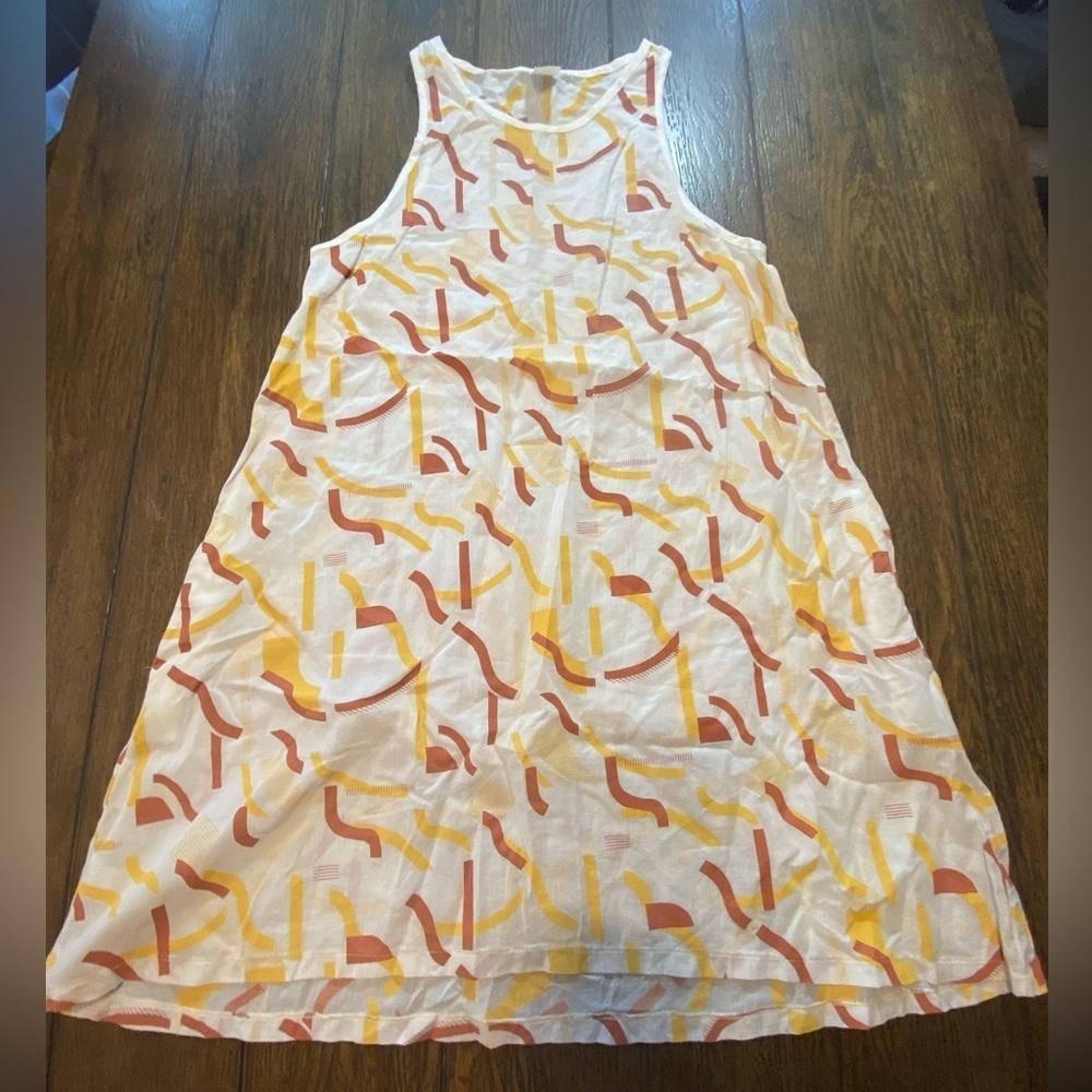North Of West Red, Yellow And White Dress Size Small B13
